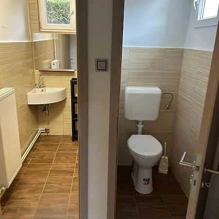 펜션 Hegyalja Apartmanhaz